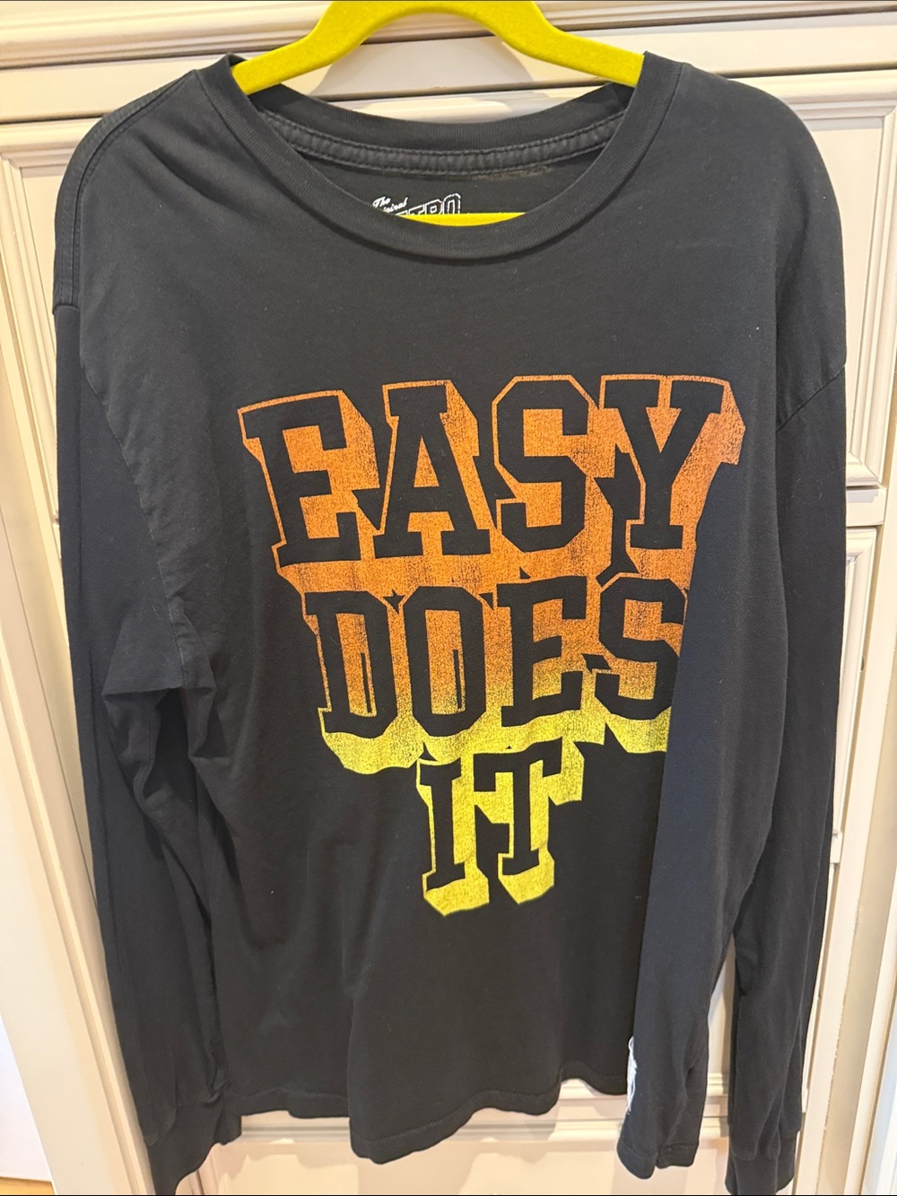 Boys SZ L RETRO BRAND Black Long-Sleeve Graphic Tee - Easy Does It